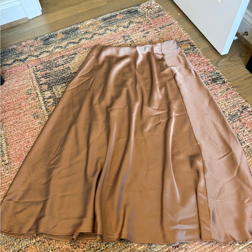 Zara Flowy Satin Midi Skirt